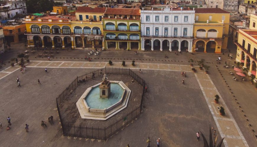 La Plaza Vieja