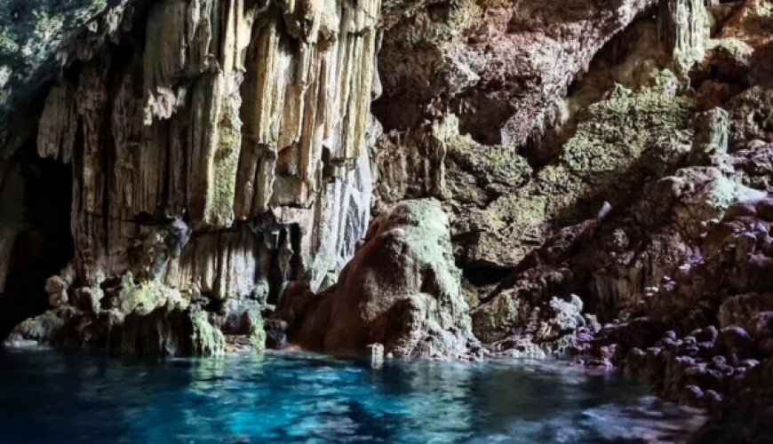 Cueva de Saturno